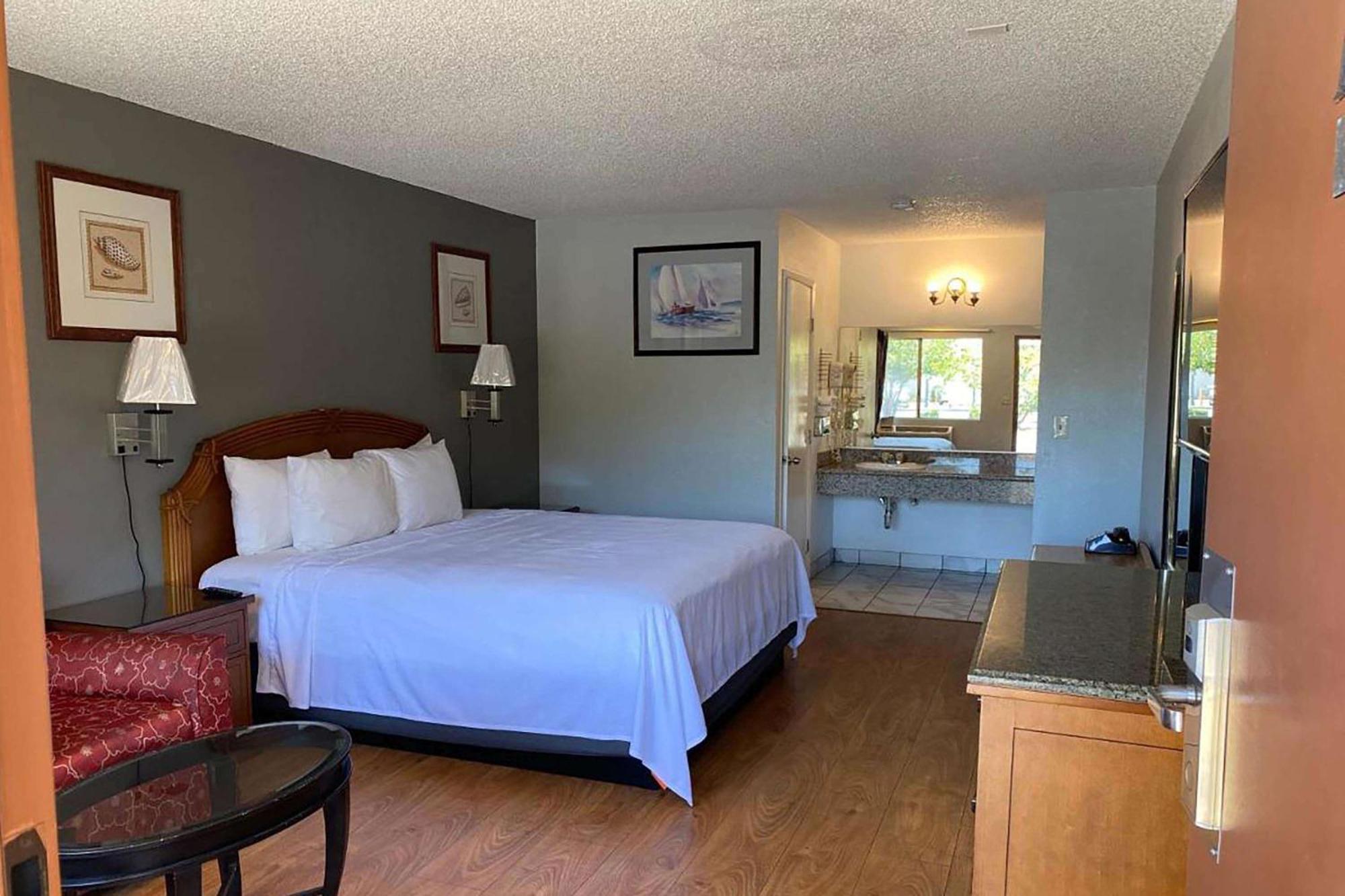 Howard Johnson By Wyndham Azusa Motel Eksteriør billede